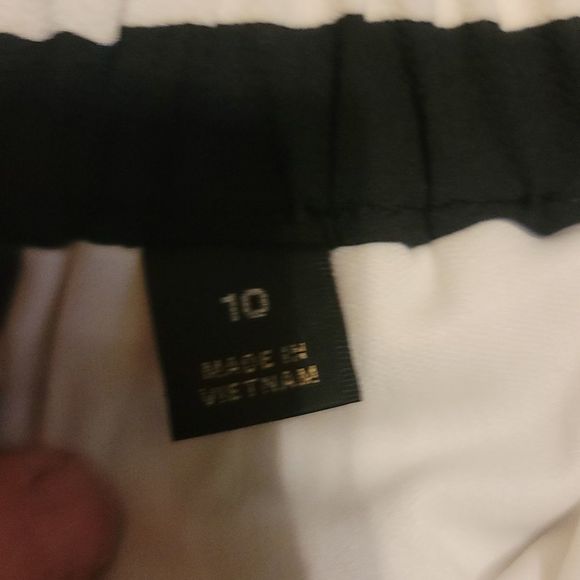 WORTHINGTON striped skirt. Size 10. - Picture 4 of 5